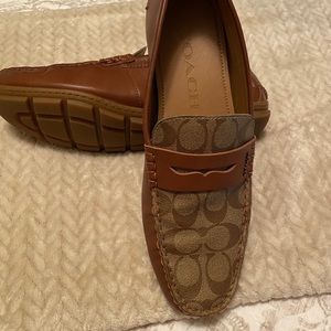 Coach Signature Shoe